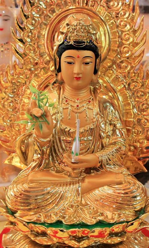 佛教用品/彩绘鎏金观音菩萨/净瓶菩萨坐像/可装藏f佛像39cm