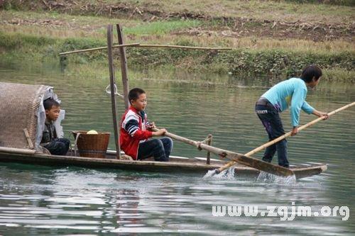 梦见坐船过河